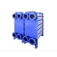 熱交換器在工程領(lǐng)域中的發(fā)展方向及前景是怎樣的?熱交換器是一種用于傳熱的設(shè)備， 主要用于工業(yè)領(lǐng)域中的蒸汽和流體的加熱、 冷和， 回收等工藝過程中。 隨著工程技術(shù)的不斷發(fā)展和應(yīng)用需求的增 加，熱交換器也在不斷進步和改進。本文將從四個方面來探討熱交換器在工程領(lǐng)域中的發(fā)展方向及前景。 提高傳熱效率 傳熱效率是衡量熱交換器性能的重要指標(biāo)之一。目前，熱交換器的傳熱效率已經(jīng)達到很高水平，但在工程應(yīng)用中仍然存在一定的提升空間。未來的 發(fā)展方向之一，是通過改進傳熱介質(zhì)的流動方式和傳熱表面的結(jié)構(gòu)設(shè)計，進一步提高熱交換器的傳熱